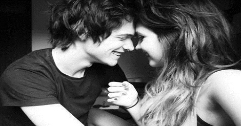 প্রেমিকা কি আপনাকে স্রেফ ব্যবহার করছে– জেনে নিন