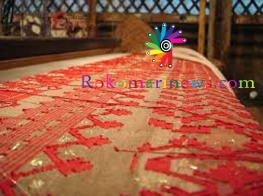 প্রায় প্রত্যেক নারীর প্রথম পছন্দ জামদানি শাড়ি।