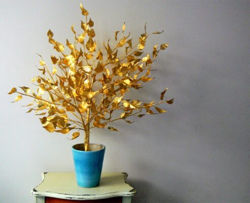 গাছে টাকা না ধরলেও এবার স্বর্ণ ফলবে ঠিকই !