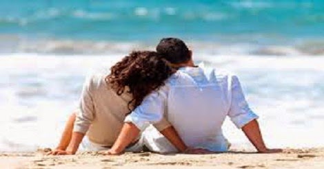 মুহূর্তে প্রেমে পড়ে যেতে পারেন যে আলাপচারিতার মাধ্যমে